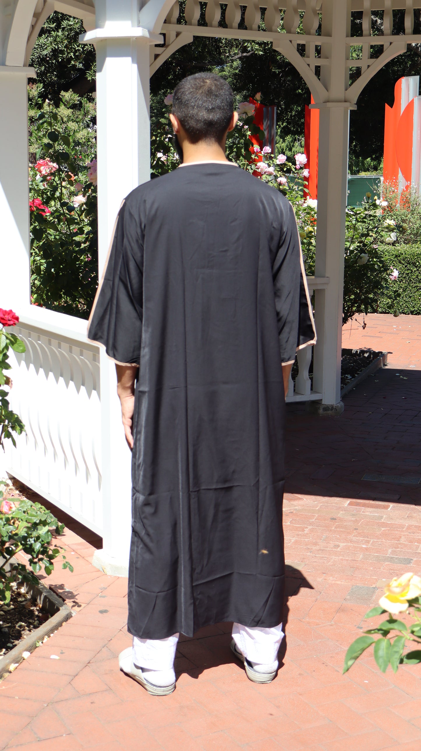 Luxury Moroccan Black Thobe with Yellow Embroidery – Premium Men’s Jubba for Eid, Jumu’ah, Nikah & Formal Islamic Wear