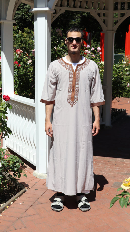 Stone Grey Moroccan Thobe with Brown Embroidery – Premium Men’s Jubba for Eid, Jumu’ah, Nikah & Formal Islamic Events | Sizes M, L, XL, XXL